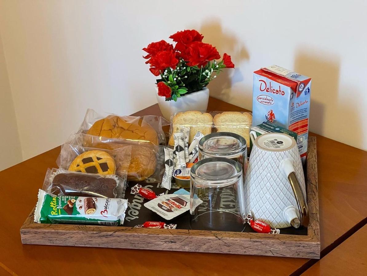 Hotel La Terrazza Dei Ciliegi Santa Maria Degli Angeli  Zewnętrze zdjęcie